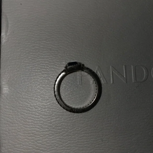 Beautiful Pandora Ring - Picture 6 of 7